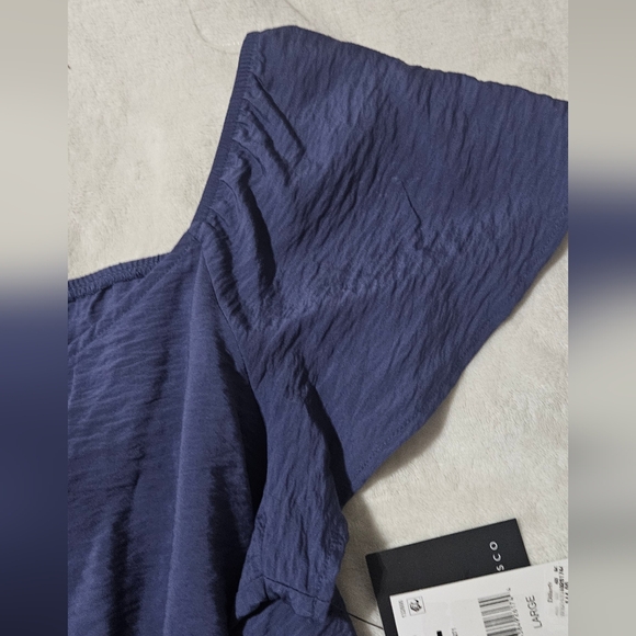 NWT Juniors Size Large Denim Color Short Sleeve Top - Picture 5 of 10